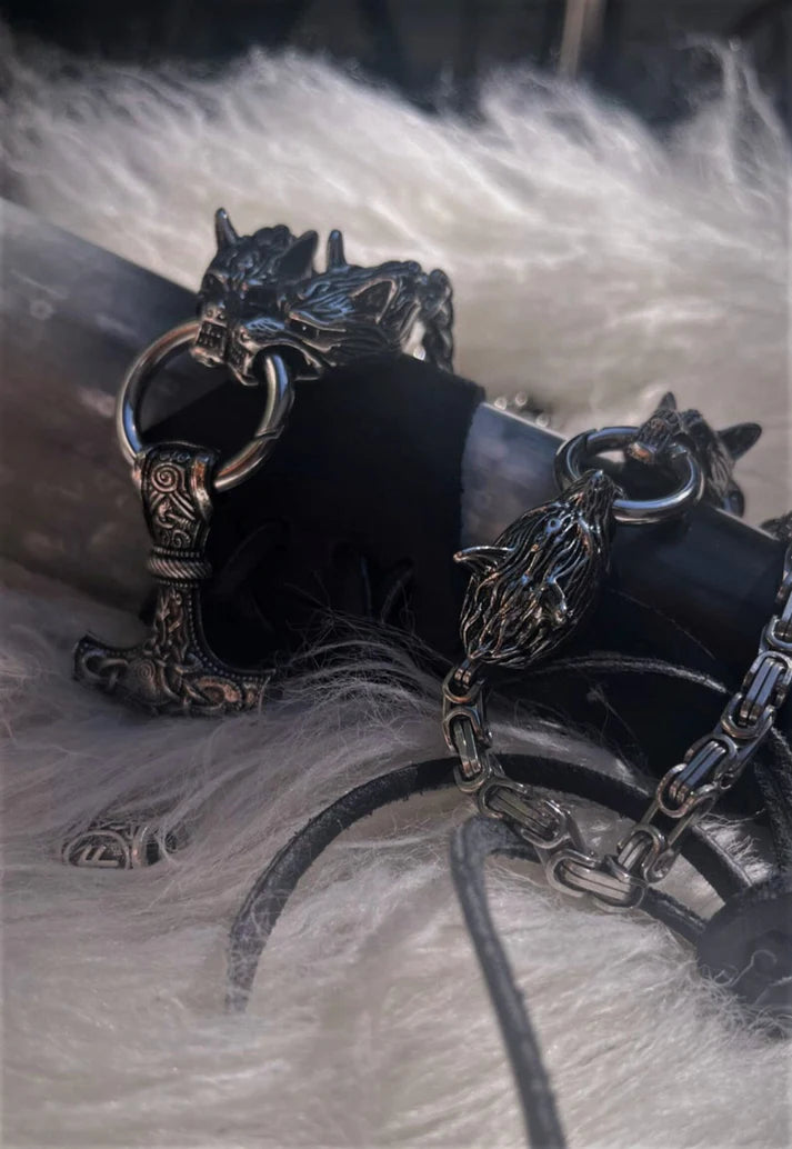 PULSERA DE LOBO